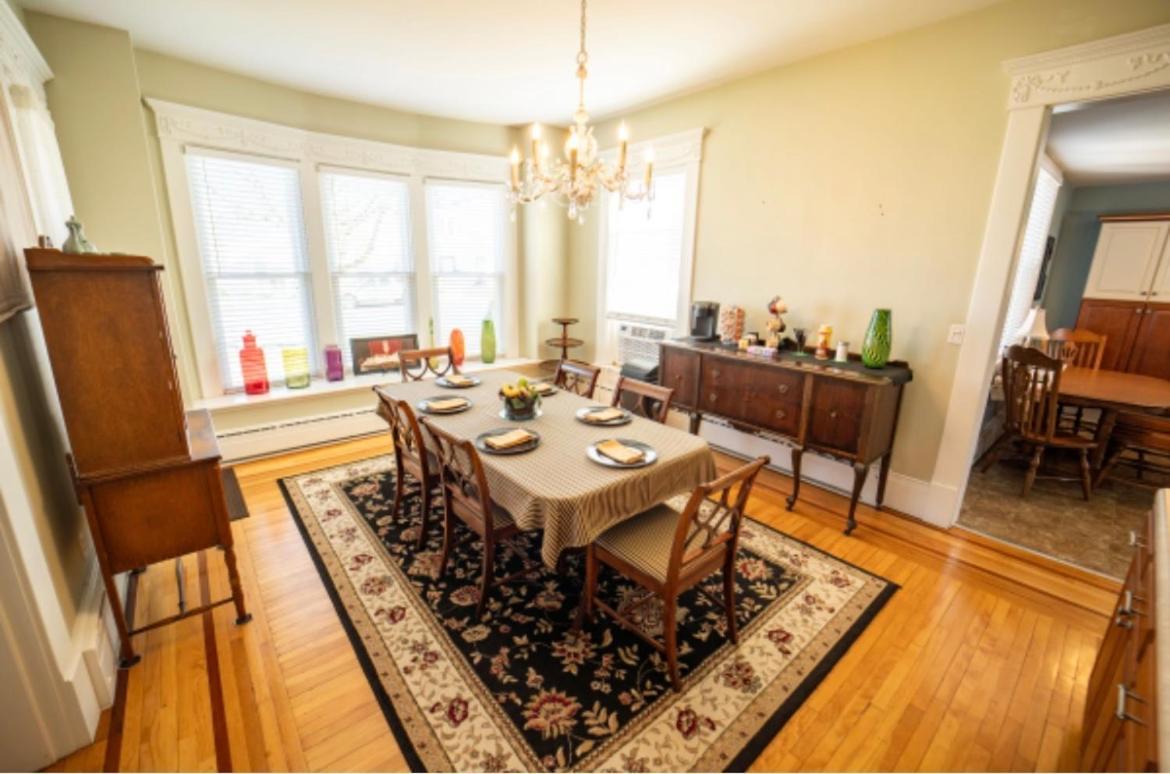 The Victorian Guesthouse Delphos 외부 사진