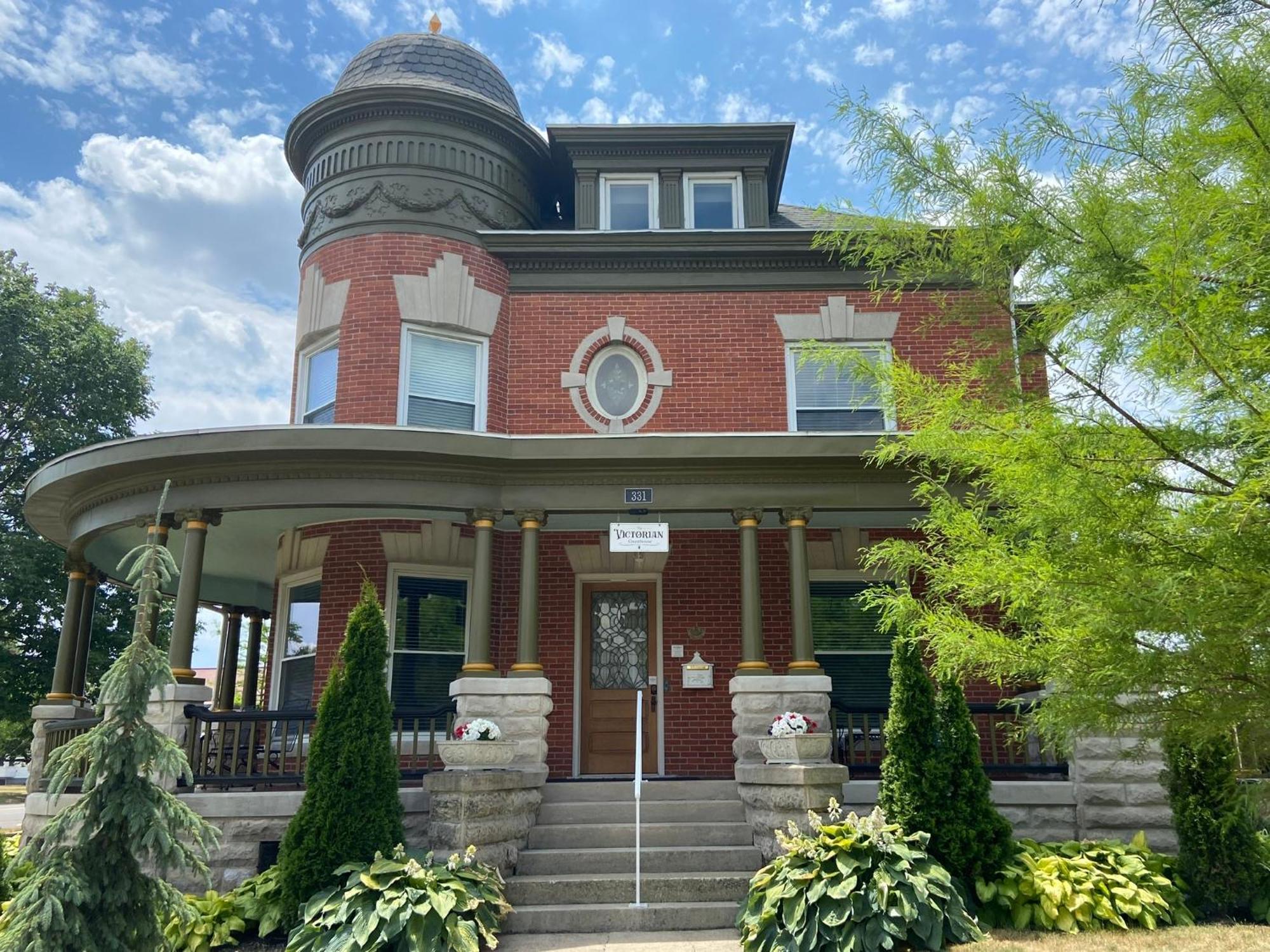 The Victorian Guesthouse Delphos 외부 사진